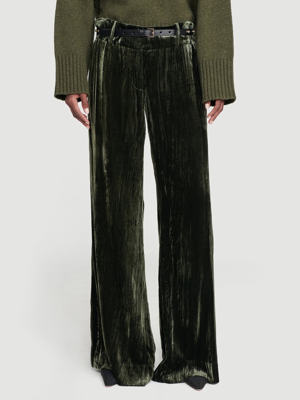 FRAME Velvet Panne Met wide leg Pant
In Deep Moss green size 14